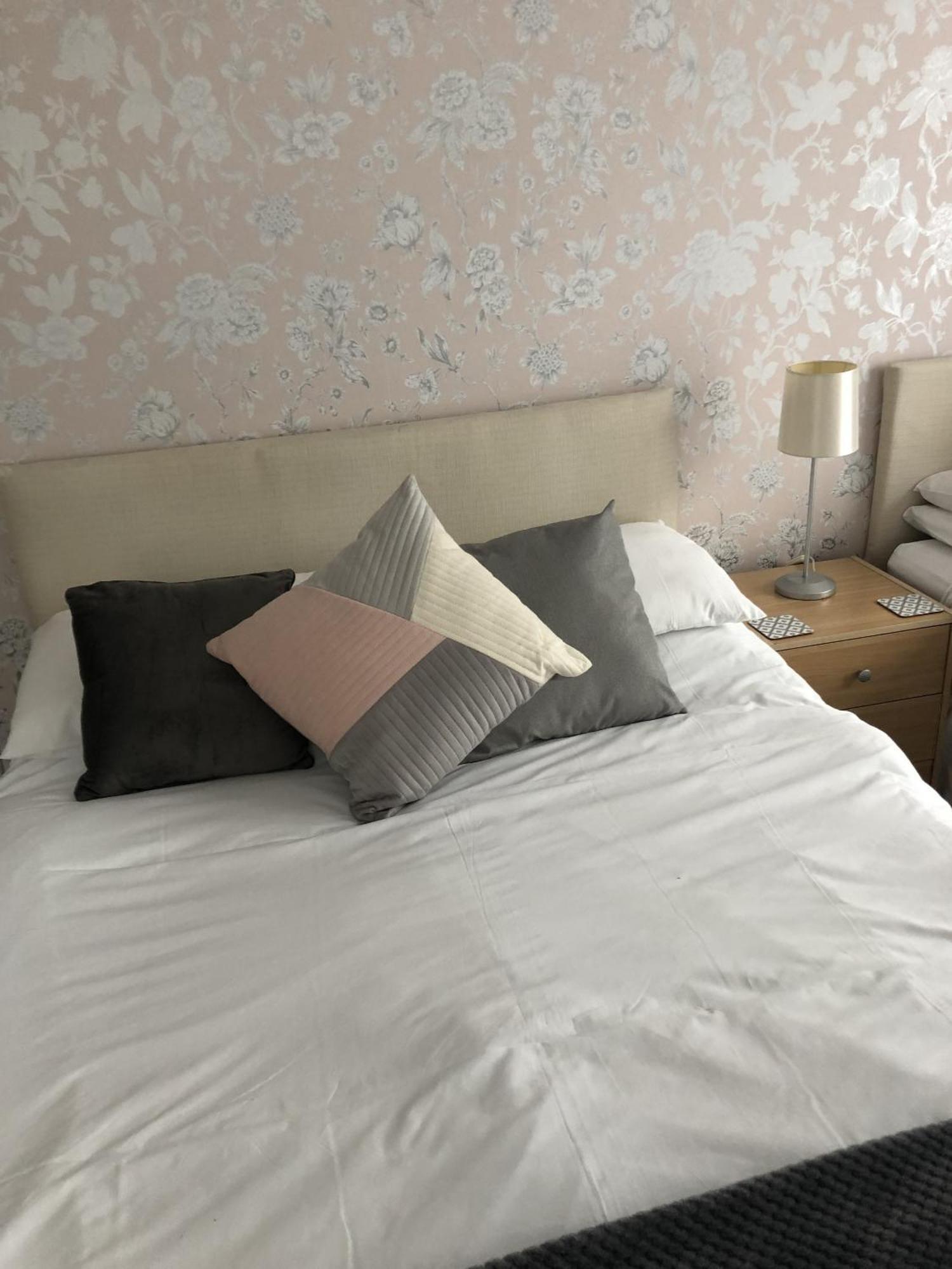 Basingstoke En Suite Room In Garden Annex Luaran gambar