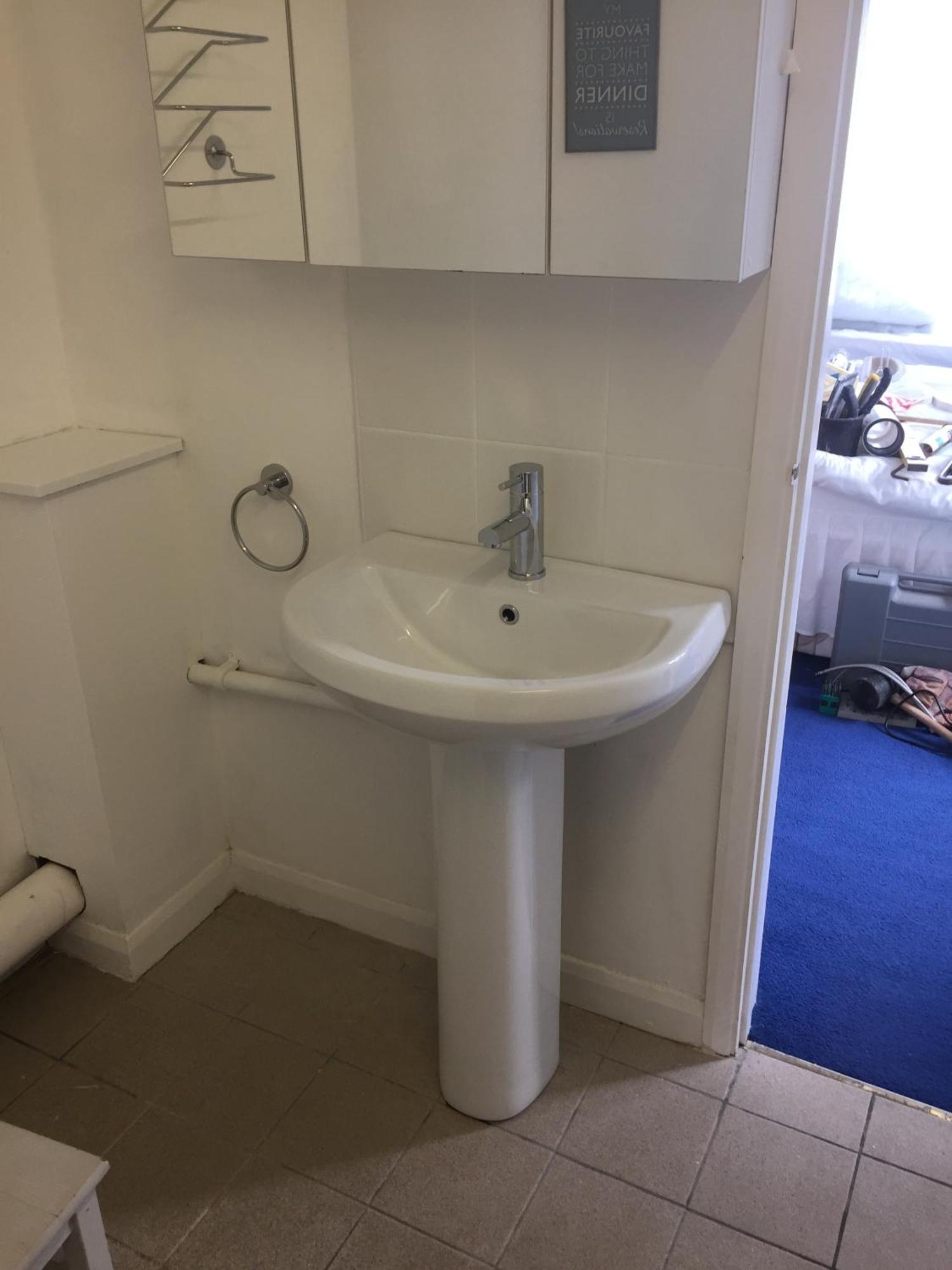 Basingstoke En Suite Room In Garden Annex Bilik gambar